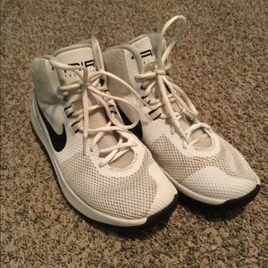 2 for $30 Nike basketball shoes